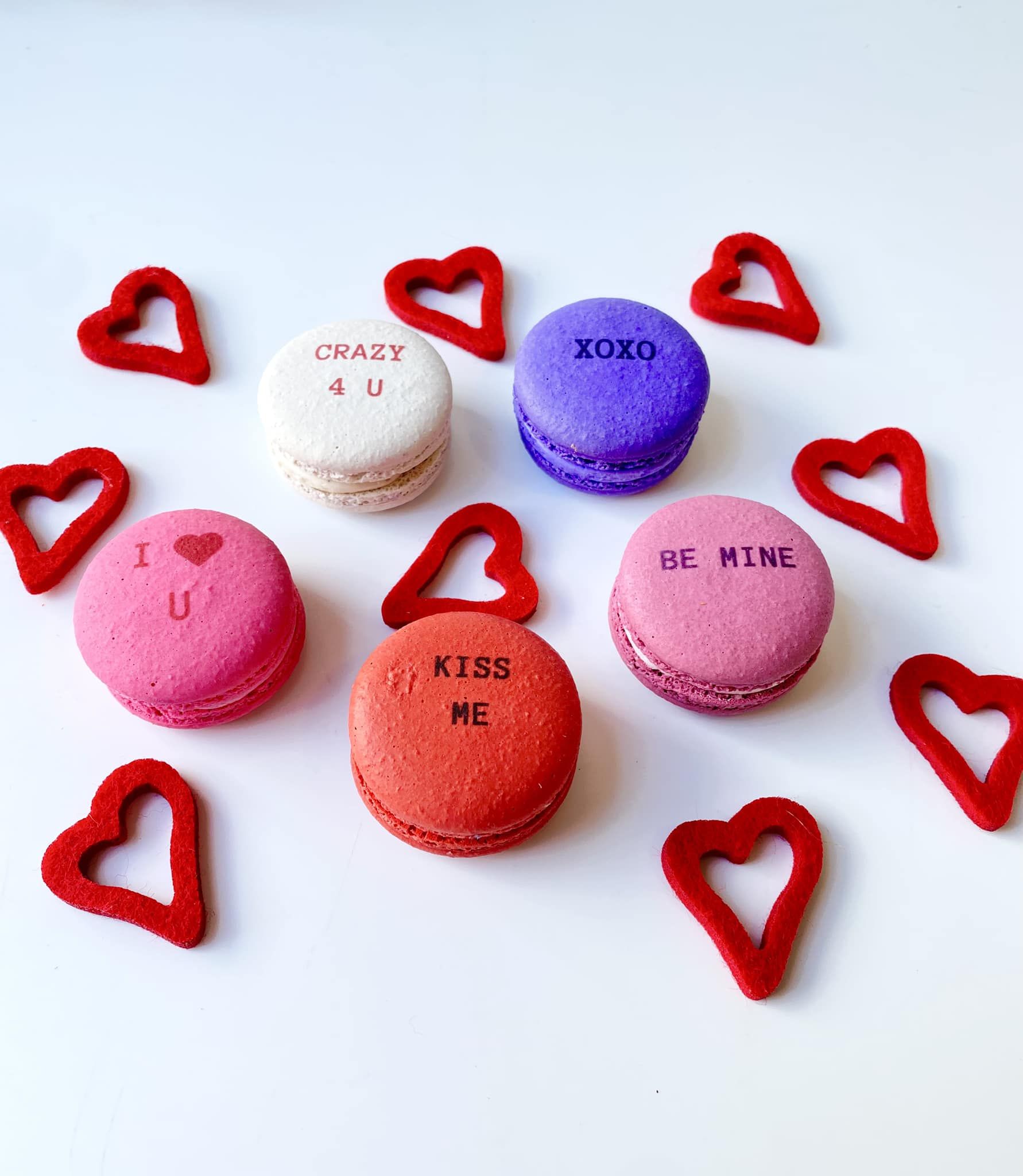 Ollio Valentines Custom Macarons